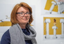 Zentralasiens Freiheit der Kunst Eugenia Jäger, gebürtige Kasachin und selbst Künstlerin hat die Ausstellung kuratiert.