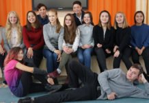 Das 3. Gymnasium Karaganda: Eine besondere Schule Das 3. Gymnasium Karaganda