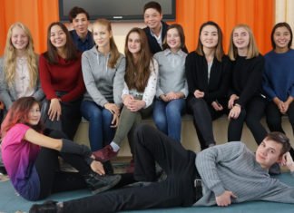 Das 3. Gymnasium Karaganda: Eine besondere Schule Das 3. Gymnasium Karaganda