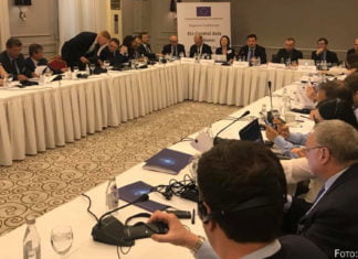 Visionen für die Zentralasienstrategie Experten diskutieren im Hotel Kasachstan über eine zukünftige Strategie der EU in Zentralasien.