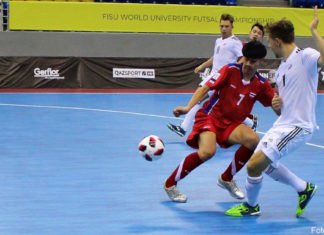 Kicken in der Halle Futsal