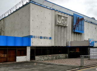 Im Kino des Grauens Kino