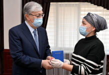 Präsident Tokajew in Almaty