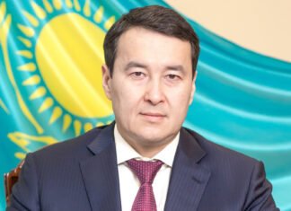 Alichan Smailow zum Premierminister gewählt