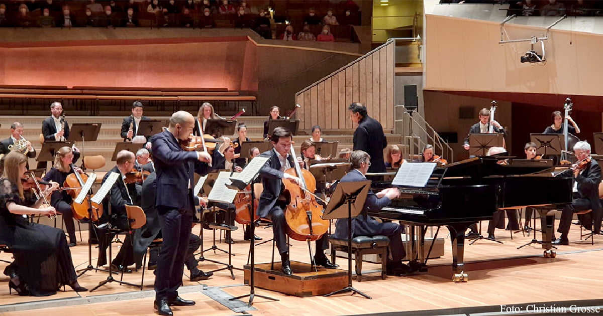 Auf der Bühne der Berliner Philharmonie, „Forte Trio“