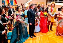 Festakt in der Berliner Philharmonie zum 30-jährigen deutsch-kasachischen Jubiläum