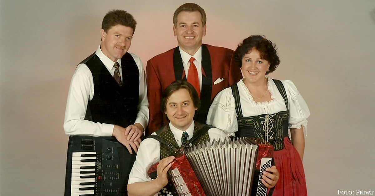 Eduard Frickel, Jakob Fischer, Wladimir Dederer und Katharina Rissling aus dem Album ‘Bei uns, ihr Leit, ist Hochzeit heit’ von 1998
