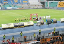 Tore, Flitzer und eine unerwartete Dusche