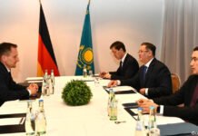 Nurtleu bespricht Investitionsprojekte mit deutschen Firmen