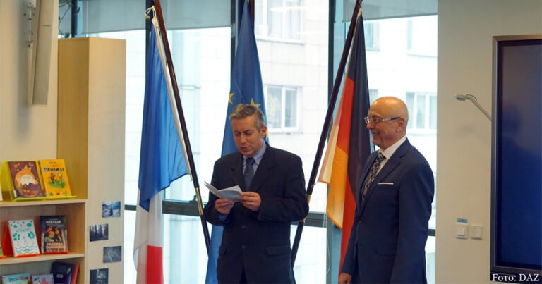 Deutsch-Französische Freundschaft in Almaty