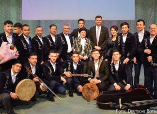 Deutsches Stummfilmkino und usbekische Musik: ein seltsam überzeugendes Paar Ernst Lubitsch