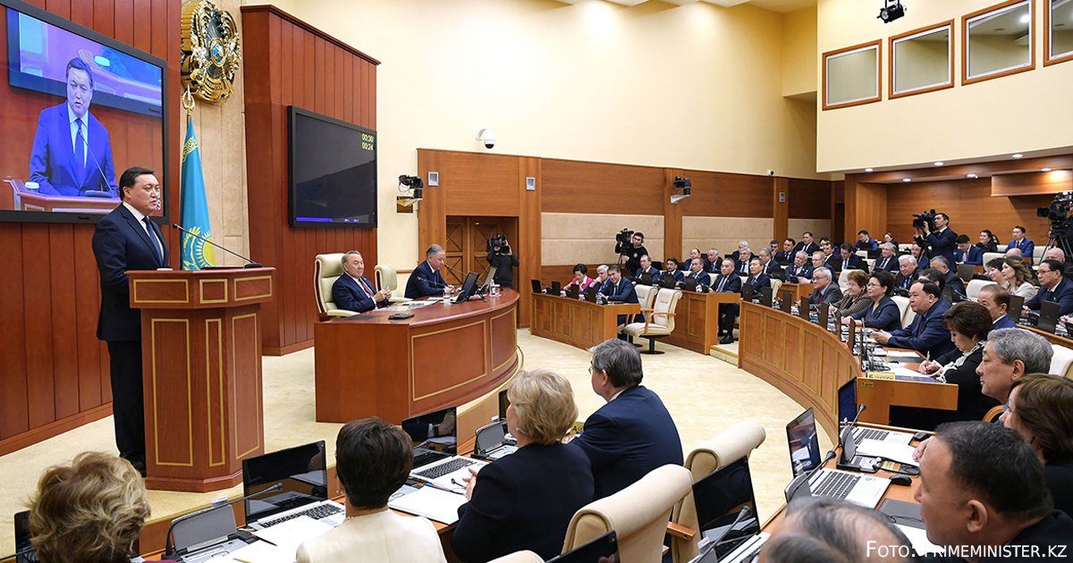 Nasarbajew ernennt neues Kabinett