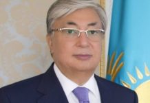 Politik via Social Media