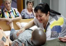 Im Alter die Würde bewahren Pflege Kasachstan