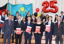 Von der Schule direkt zum Studienkolleg nach Deutschland