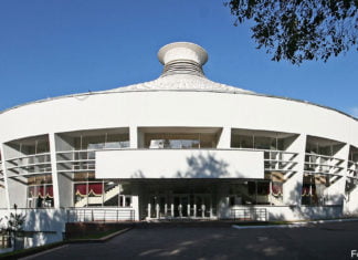 Die bunte Zirkuswelt von Alma-Ata