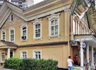 Aksakal Sejdalin und das älteste Haus der Stadt