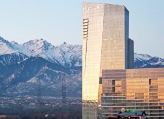 Hoch hinaus mit dem Ritz-Carlton im Esentai Tower