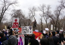 Frauenmarsch in Almaty: Gleiche Rechte für alle