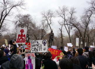Frauenmarsch in Almaty: Gleiche Rechte für alle