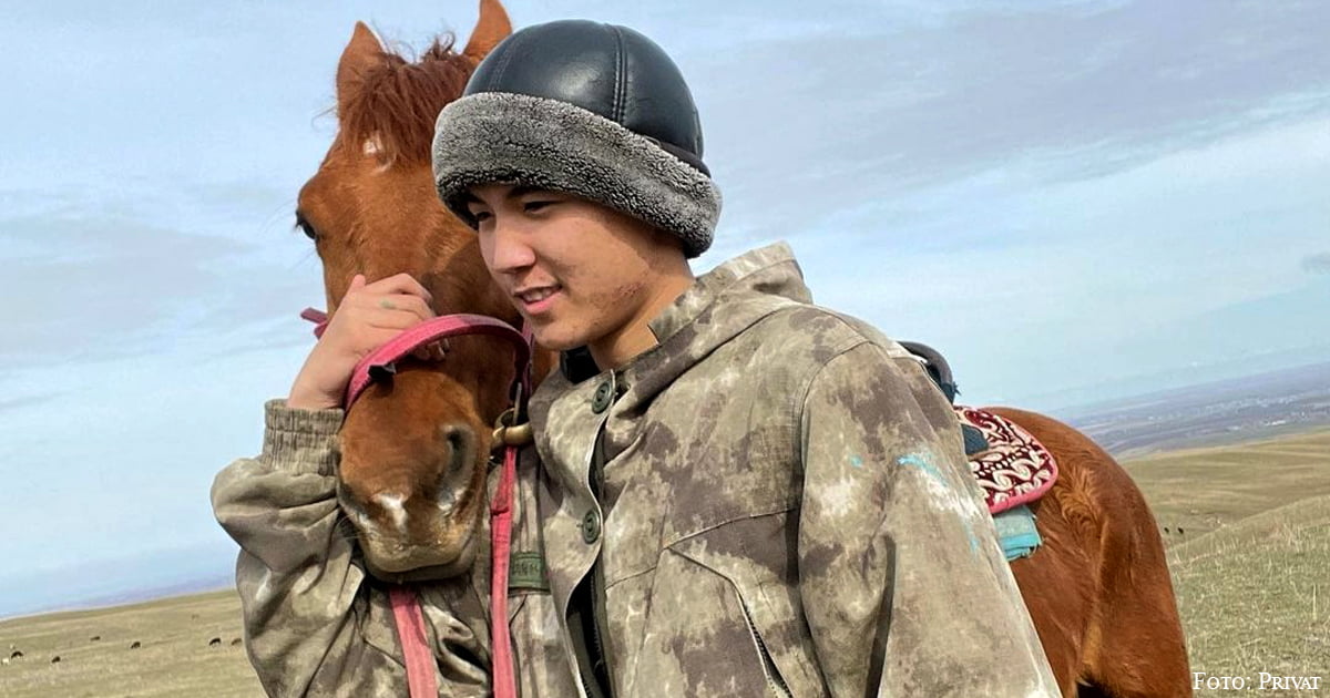 Avdi Sempai (@avdi_i) ist ein fröhlicher 15-jähriger Schäfer aus den Bergen Kasachstans mit einem Publikum von mehr als 2 Millionen Menschen.