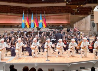 Festakt zum 30. Jahrestag der Unabhängigkeit Kasachstans