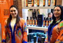 Zukunftsmarkt mit großen Chancen Repräsentantinnen von „Hemp Seed Oil“