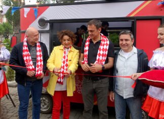 Deutscher Streetfood Truck „Bremen-Oktoberfest“ in Almaty