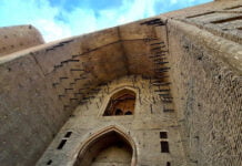 Das Mausoleum von Hodscha Ahmad Yasawi – ein Meisterwerk timuridischer Baukunst