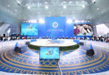 Religionsvertreter treffen sich in Astana