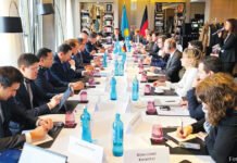 Kasachstans Vizepremier zu Gesprächen in Berlin