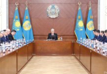 Tokajew fordert neue Ansätze von der Regierung