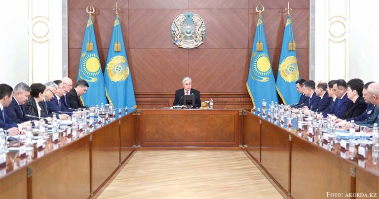 Tokajew fordert neue Ansätze von der Regierung