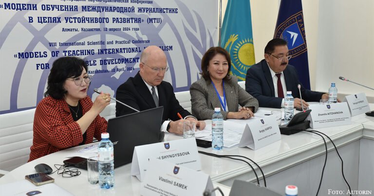 Internationale Journalismuskonferenz in Almaty