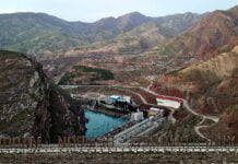 Der „Nurek“- und der „Rogun“-Staudamm in Tadschikistan