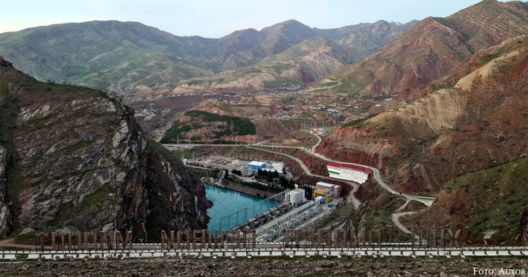 Der „Nurek“- und der „Rogun“-Staudamm in Tadschikistan