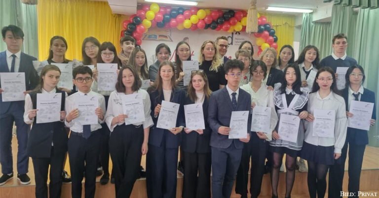 Feierliche Verleihung der DSD-II-Diplome und Schulfinale „Jugend debattiert“