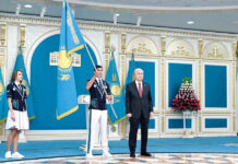 Tokajew trifft olympische Auswahl Kasachstans