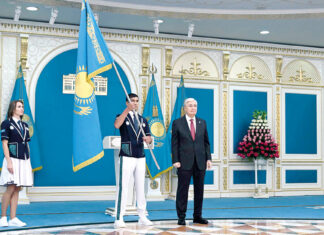 Tokajew trifft olympische Auswahl Kasachstans