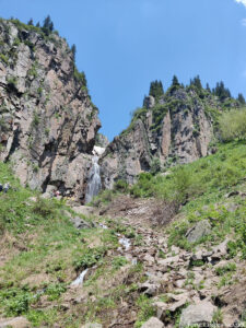 Route 3: Butakowski-Wasserfall