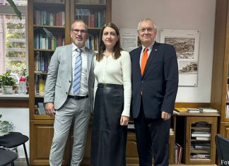 Wirtschaftliches Networking im Deutschen Haus Almaty Wirtschaftliches Networking im Deutschen Haus Almaty