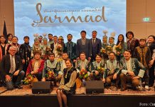 Eröffnungskonzert des Ethno-Folk-Ensembles „SARMAD“