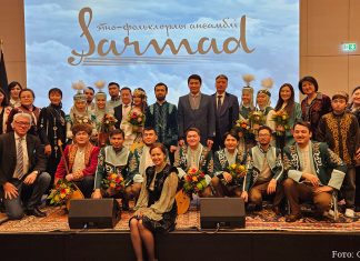 Eröffnungskonzert des Ethno-Folk-Ensembles „SARMAD“