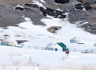 Der Sayram-See im Westen Chinas: Ein Reisebericht