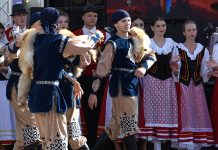 Kasachstan feiert Tag der Volkseinheit