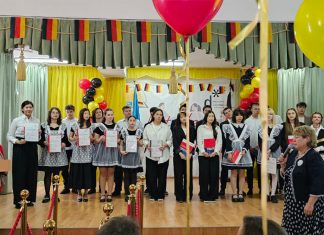 „Jugend debattiert“ und Übergabe der DSD II-Zertifikate