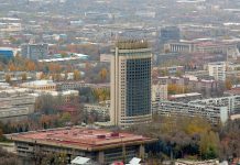 Millenniumstädte für Kulturinteressierte und Liebhaber mittelalterlicher Geschichte: Die tausendjährigen Städte Almaty und Nienburg/Weser