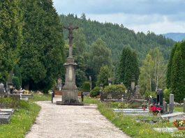 Der Friedhof in Schatzlar erzählt die Geschichte der Stadt
