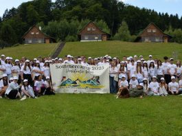 Ein Sommercamp – zwei Perspektiven: eine Teilnehmerin und der Camp-Leiter erzählen, was sie erlebt, gesehen und gefühlt haben