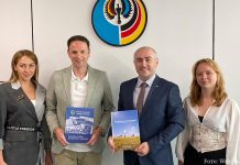 Buchvorstellung bei der Stiftung „Wiedergeburt“